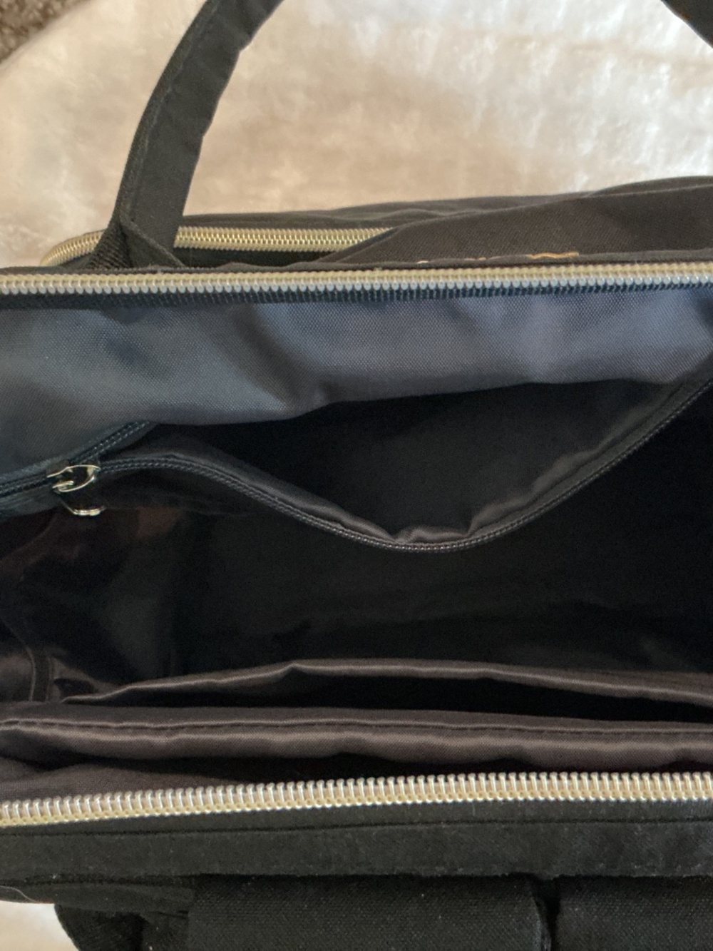 Bag - Picture 4 of 9